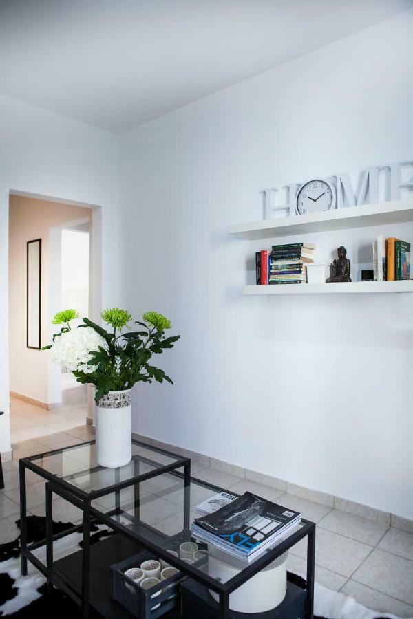 Best Located Executive Apartment In Maroussi. Aten Exteriör bild