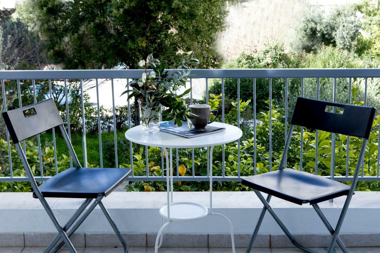 Best Located Executive Apartment In Maroussi. Aten Exteriör bild