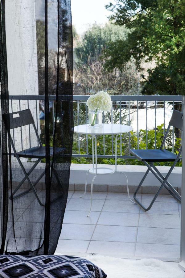 Best Located Executive Apartment In Maroussi. Aten Exteriör bild